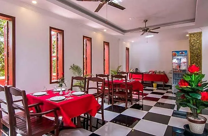 Hotel Bou Savy